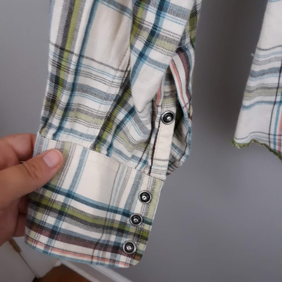 Ariat Women's Button Front Blouse Plaid Medium - Picture 2 of 5